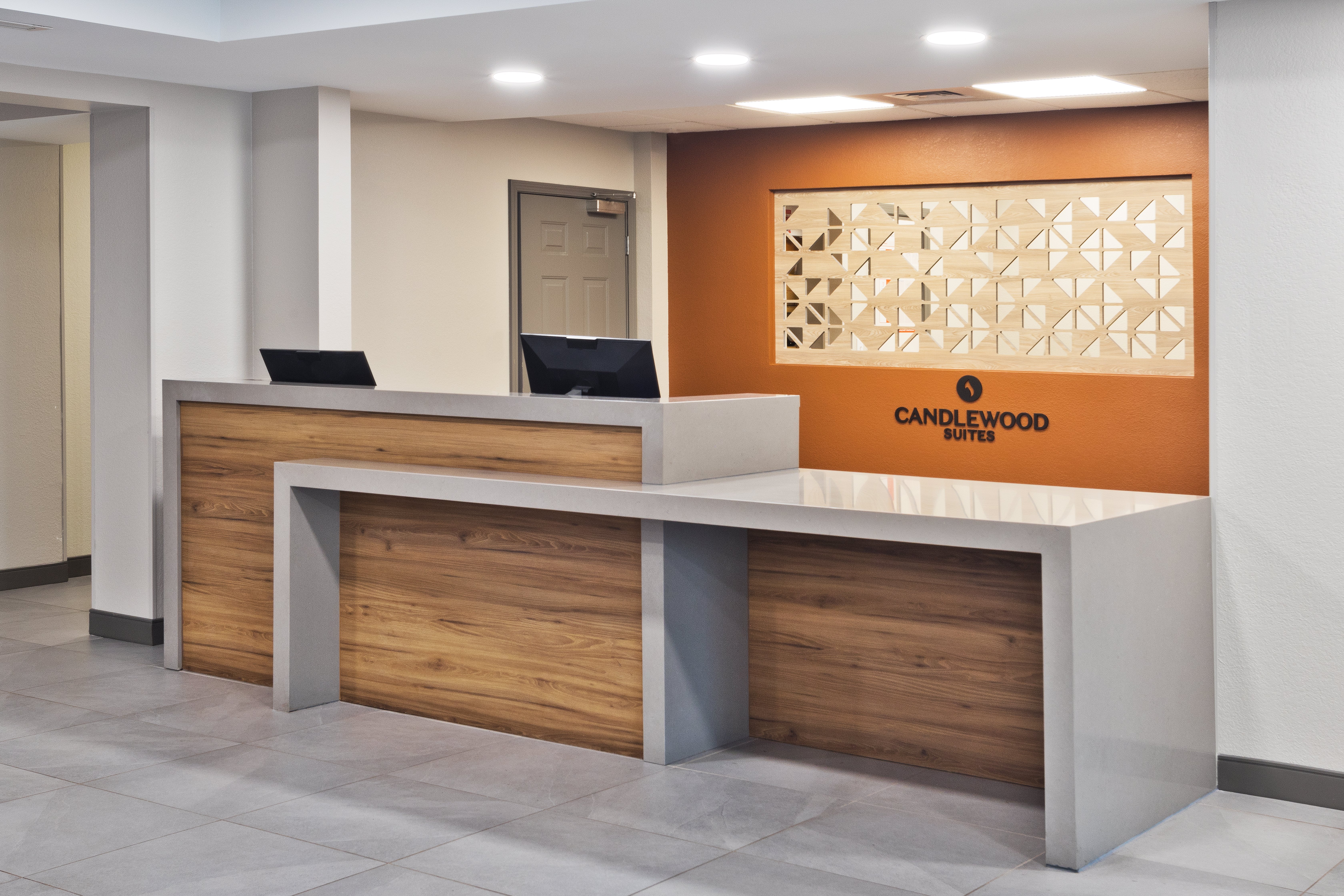 Candlewood Suites Eastchase Park Ex Candlewood Suites Montgomery North 12/69
