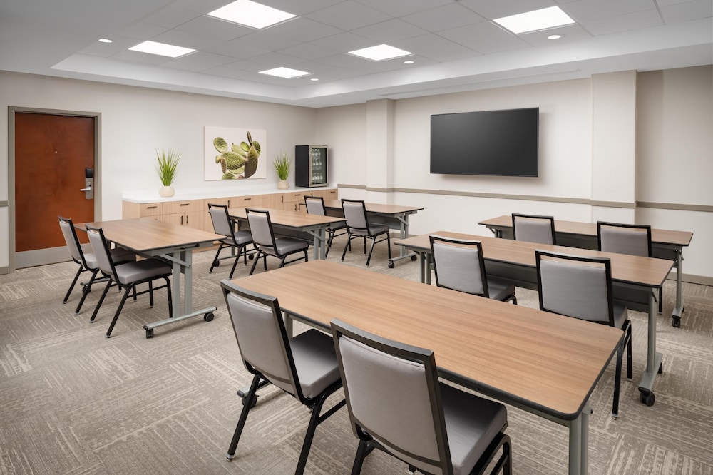 Hyatt Place Scottsdale/Old Town 53/65