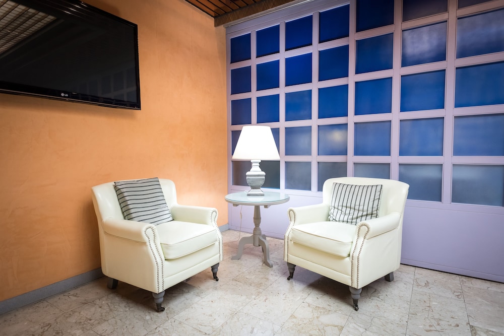 Hotel Gialletti 32/48