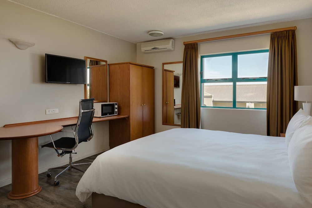 Protea Hotel by Marriott Cape Town Tyger Valley 18/45