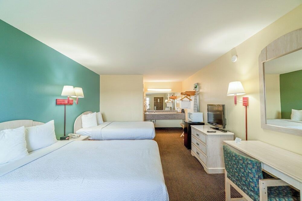 Shale inn Andrews 27/59