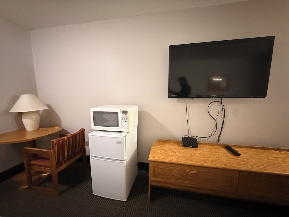 Westwood Inn & Suites Kimball I 90 29/50