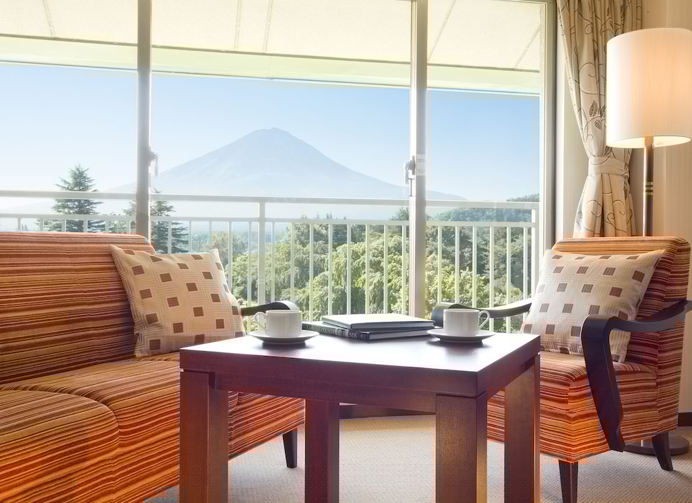 Fuji View Hotel 60/77