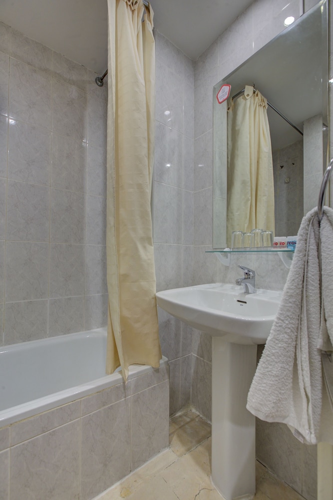 Hotel Emperatriz Ii 20/22