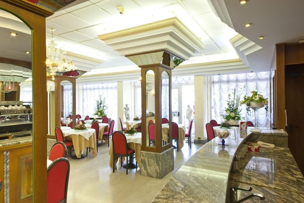 Hotel Excelsior 32/38