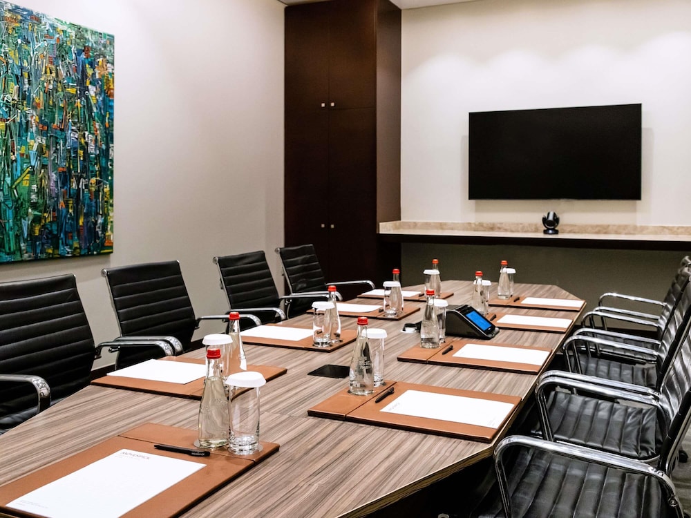Movenpick Ambassador Hotel Accra 36/50
