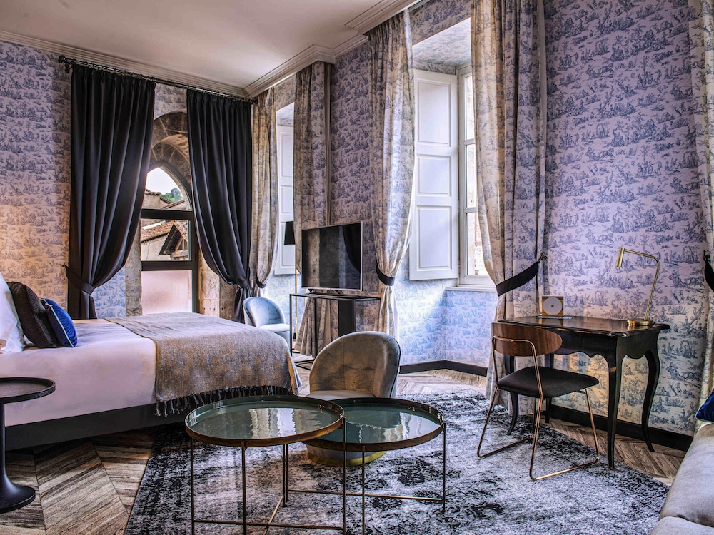 Mercure Figeac Viguier Du Roy 37/63