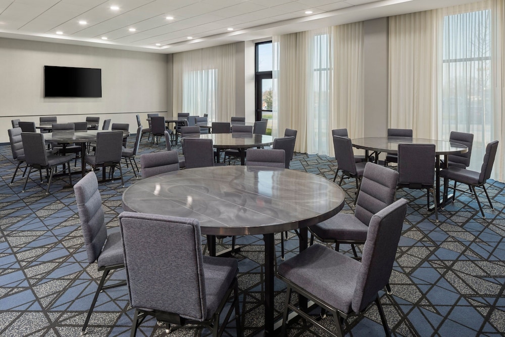 Courtyard by Marriott Bettendorf 16/20