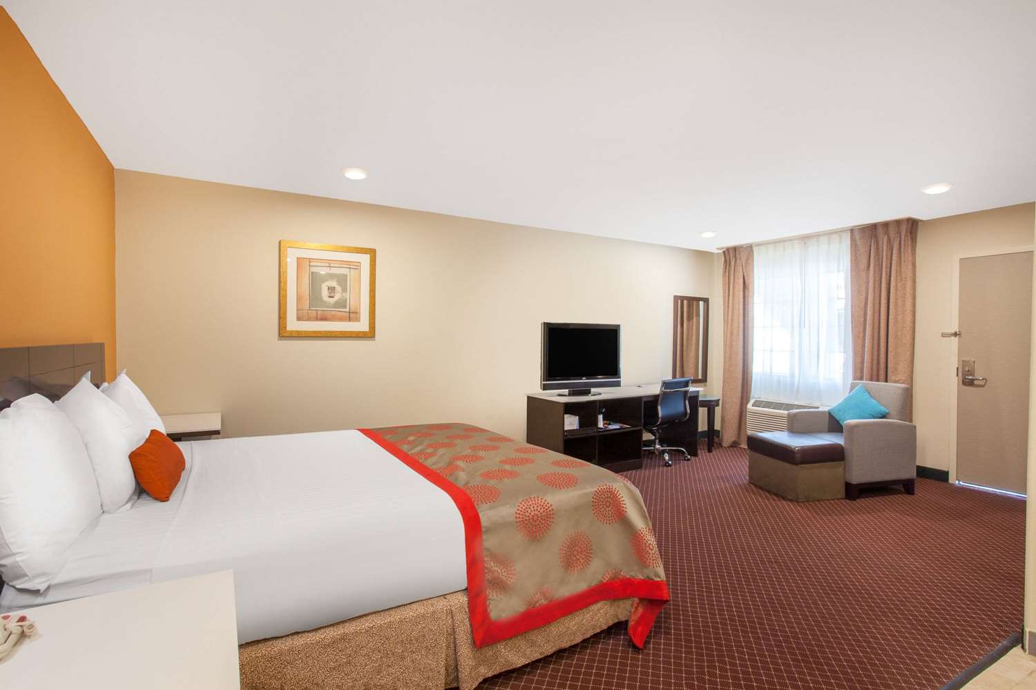Ramada By Wyndham Culver City 6/49