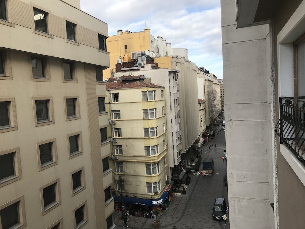 Ferman Hilal Hotel in ISTANBUL