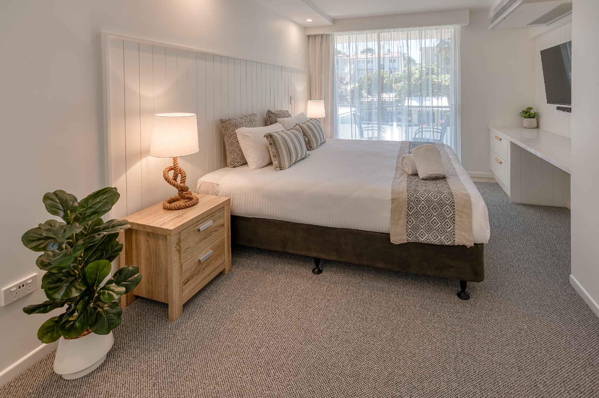 1 Bedroom, Apartment