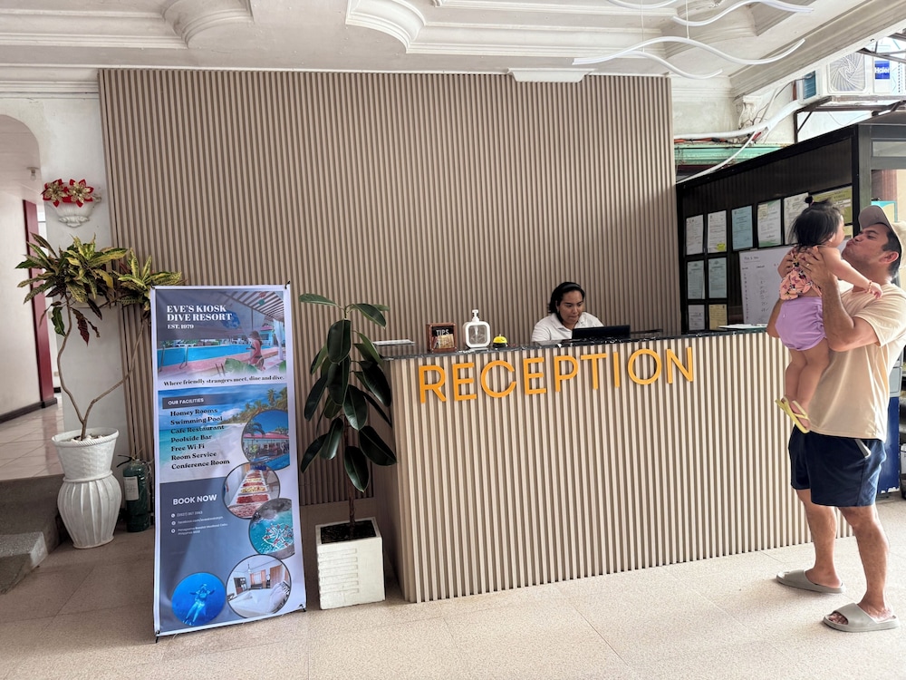 New Eve's Kiosk Dive Resort 7/71
