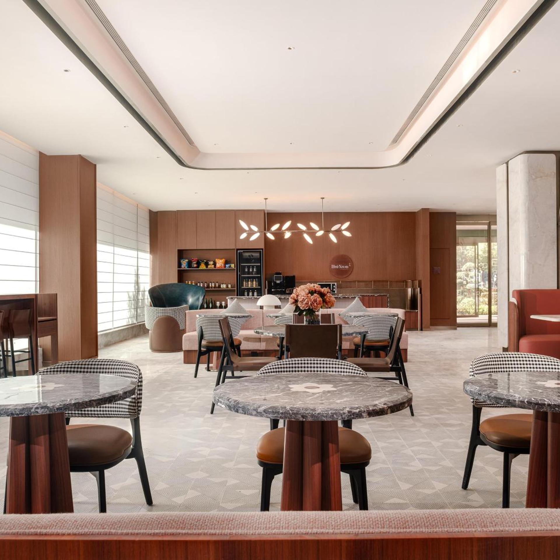 Hilton Garden Inn Shanghai Caohejing Hi-Tech Park 48/58