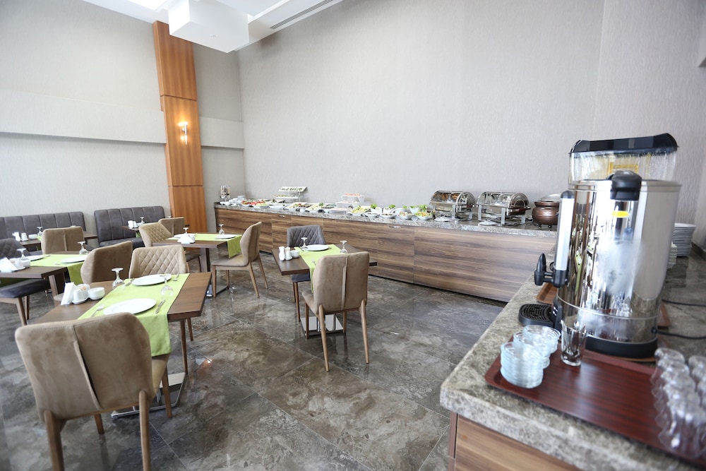 Elips Royal Hotel Spa 54/62