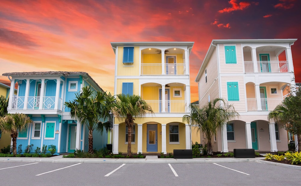 Margaritaville Cottages Orlando with H2O Waterpark by Rentyl 3/50
