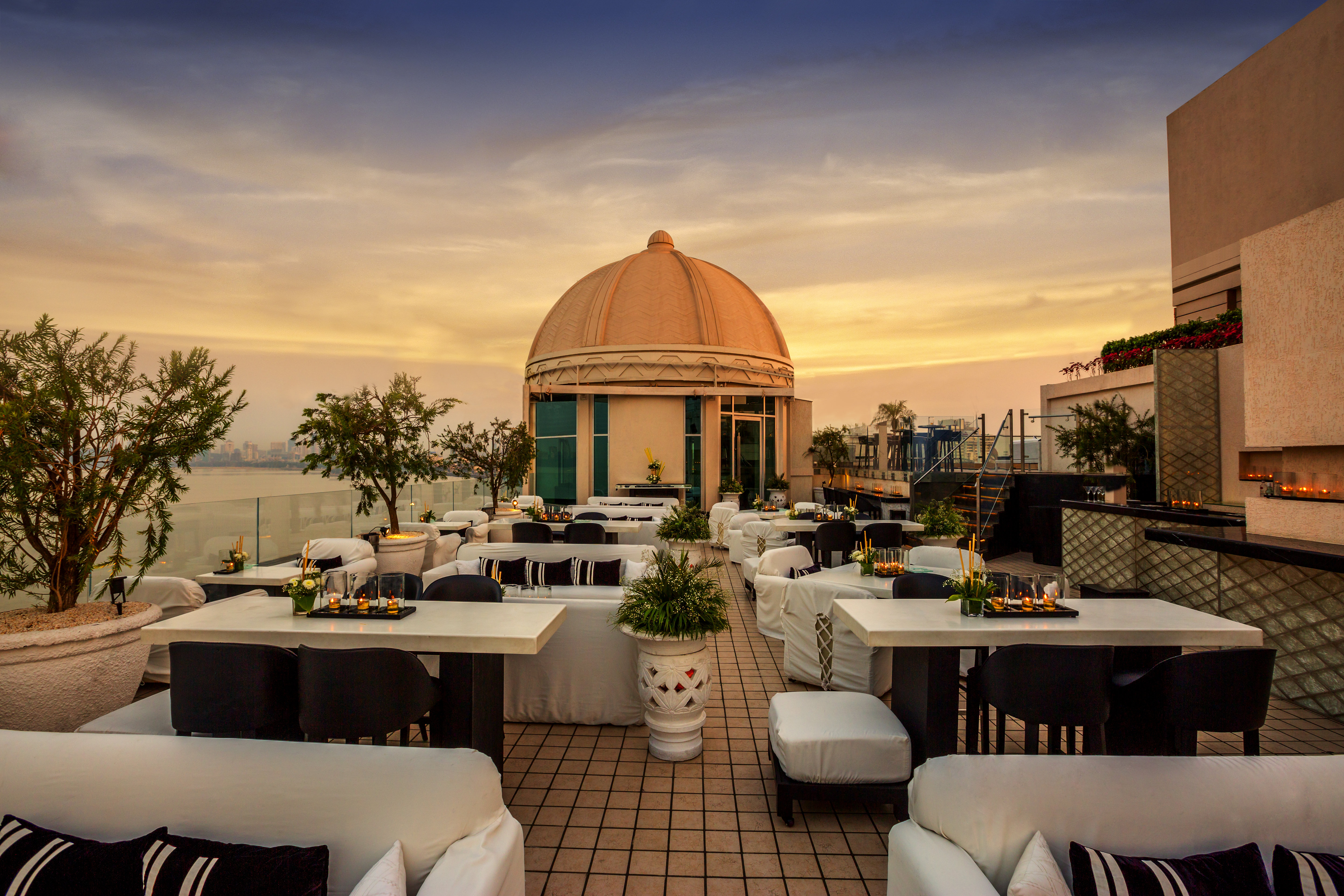 Intercontinental Marine Drive Mumbai 74/78