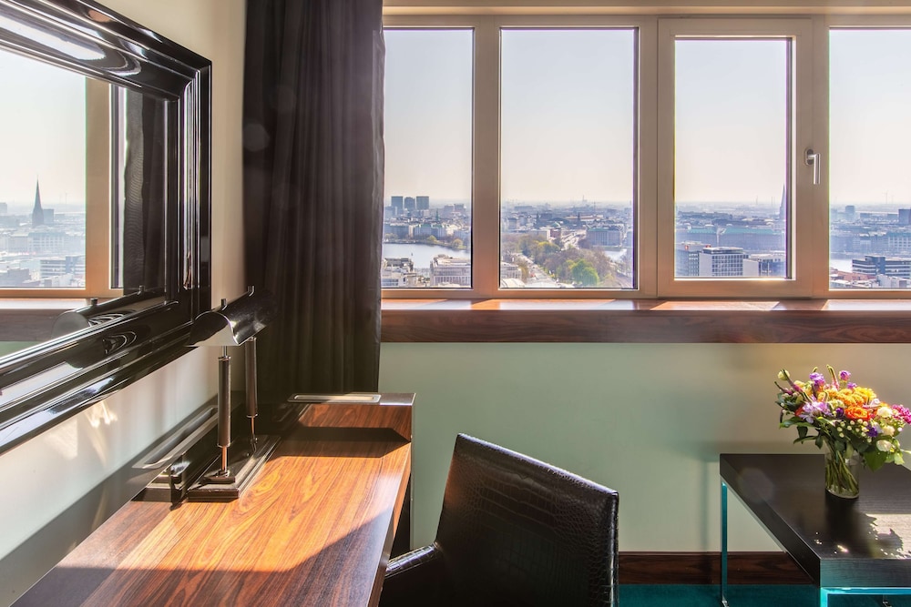 Radisson Blu Hotel Hamburg 48/70