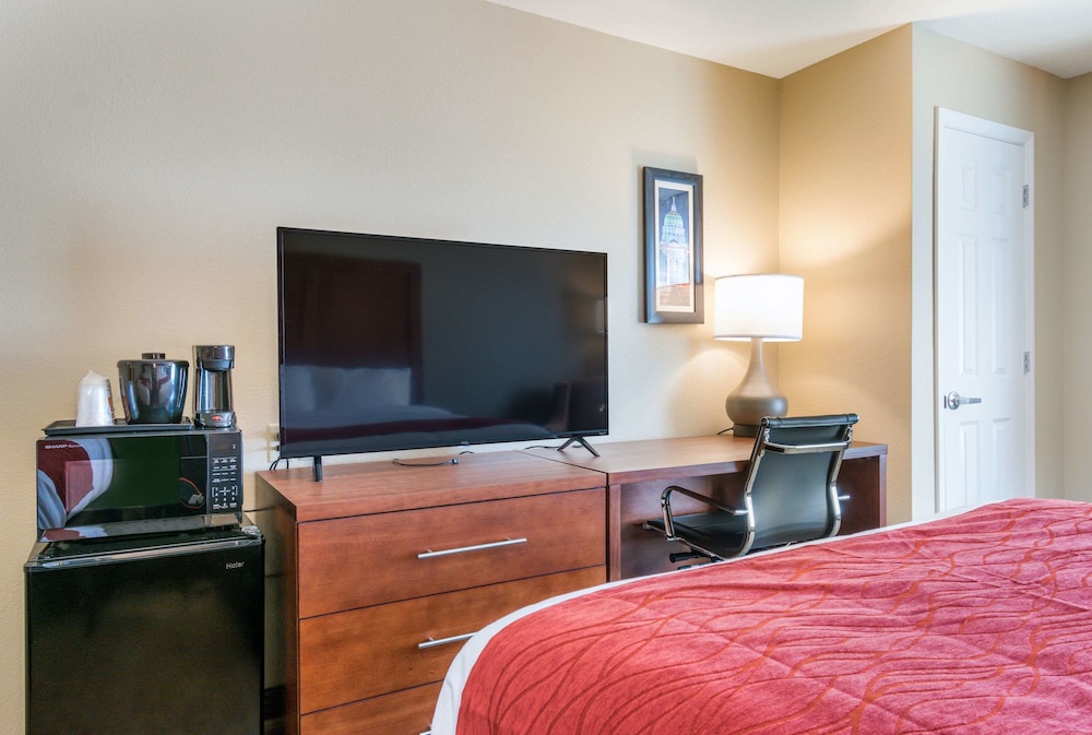 Comfort Inn Suites Harrisburg Hershey West 21/49