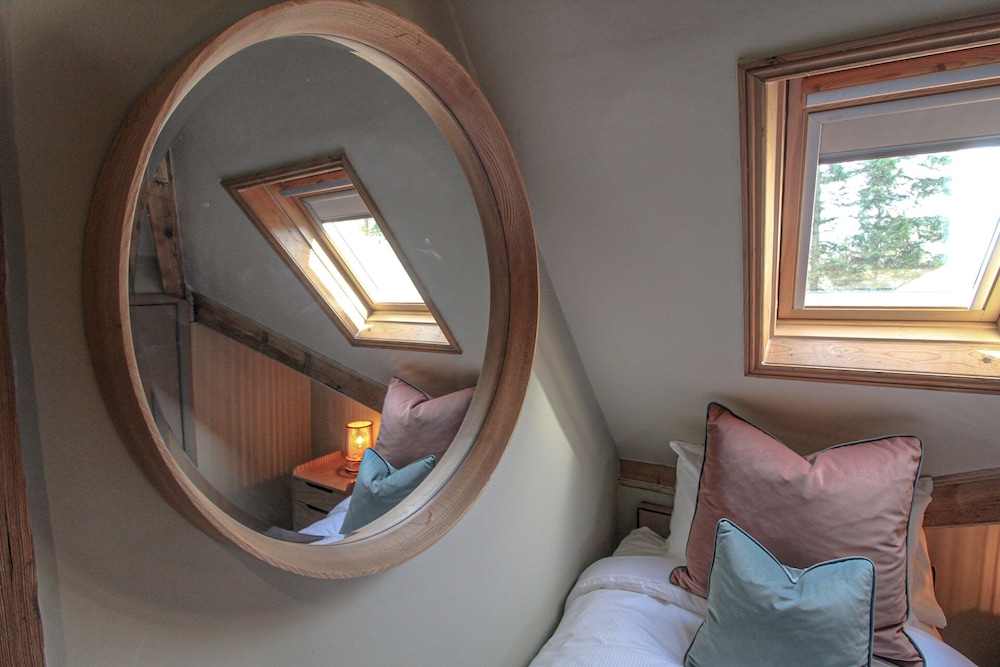 Pooley Bridge Inn 15/50