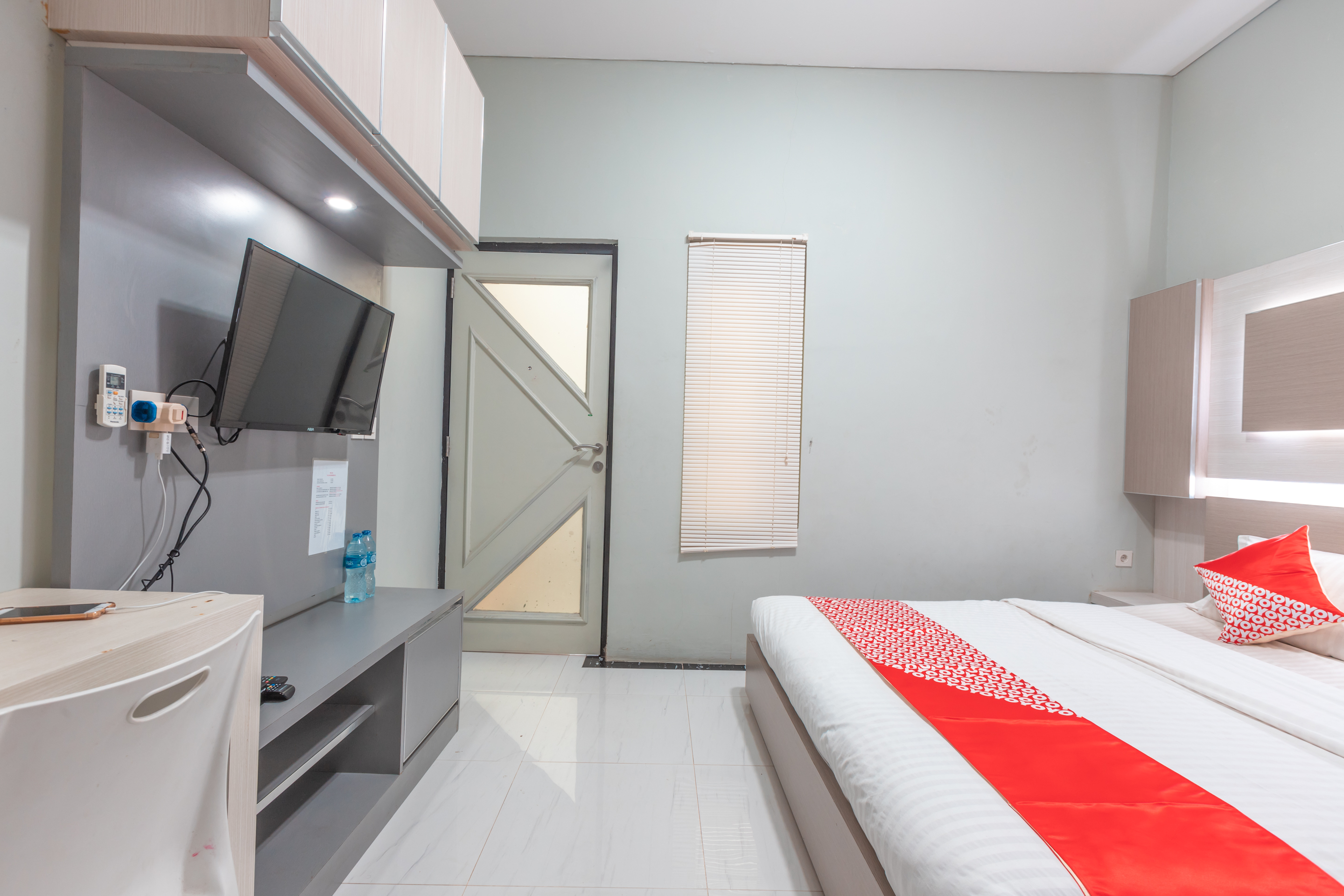 OYO 2248 Yayah Rooms Syariah 13/26