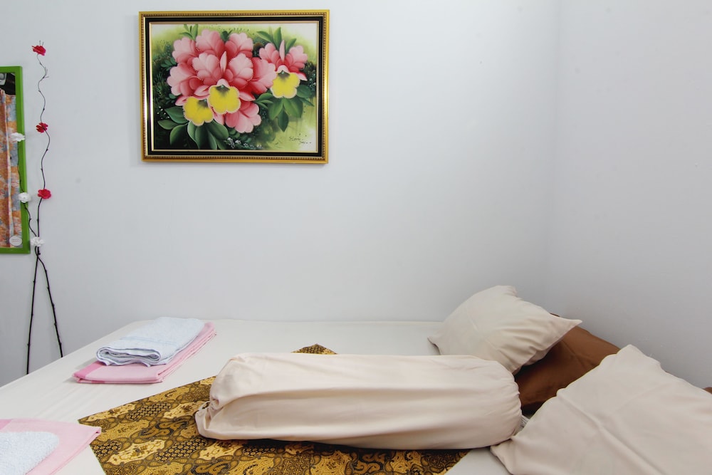 Tiga Dua Homestay by ZUZU 5/31