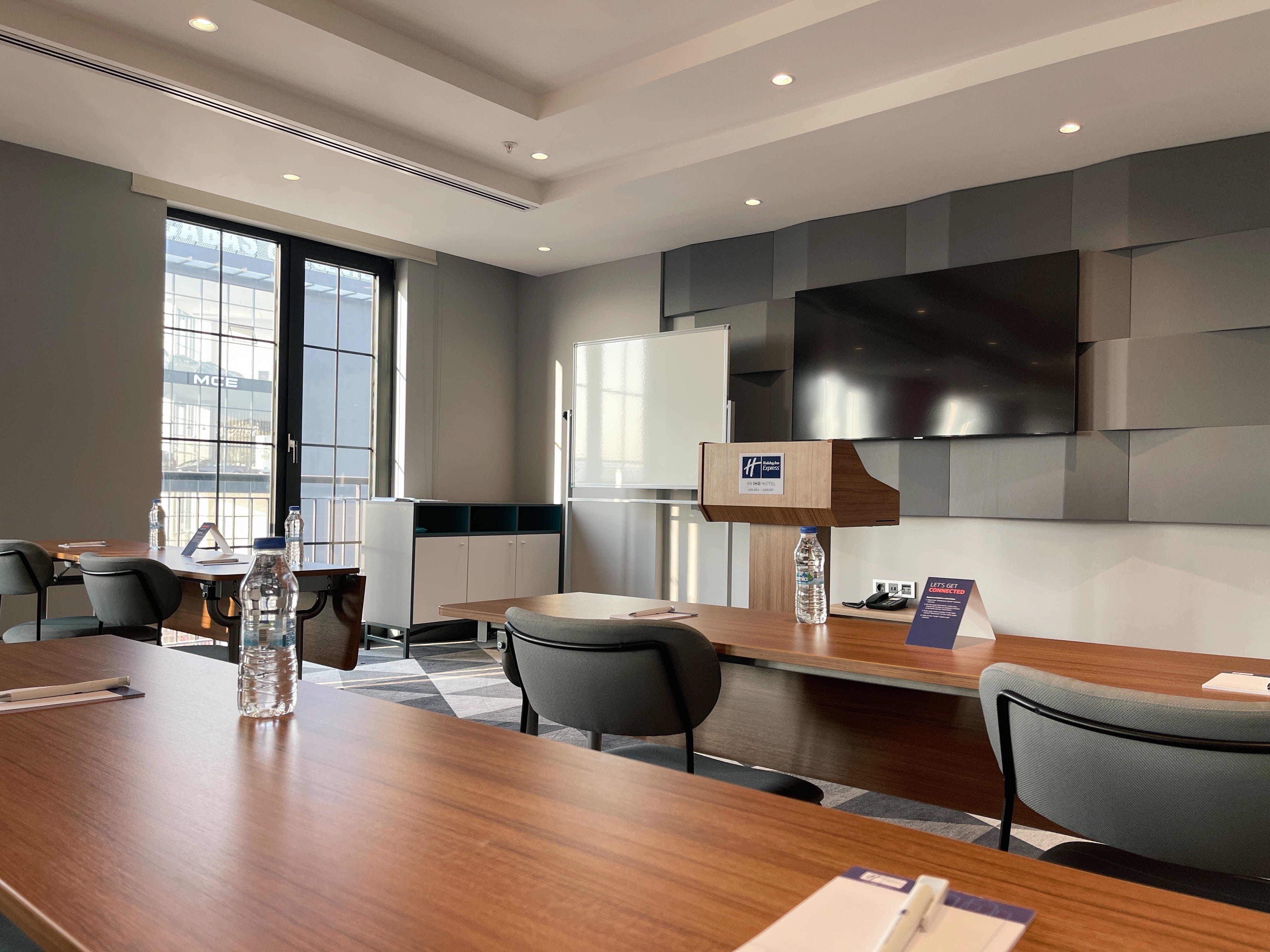 Holiday Inn Express Ankara - Airport 39/44