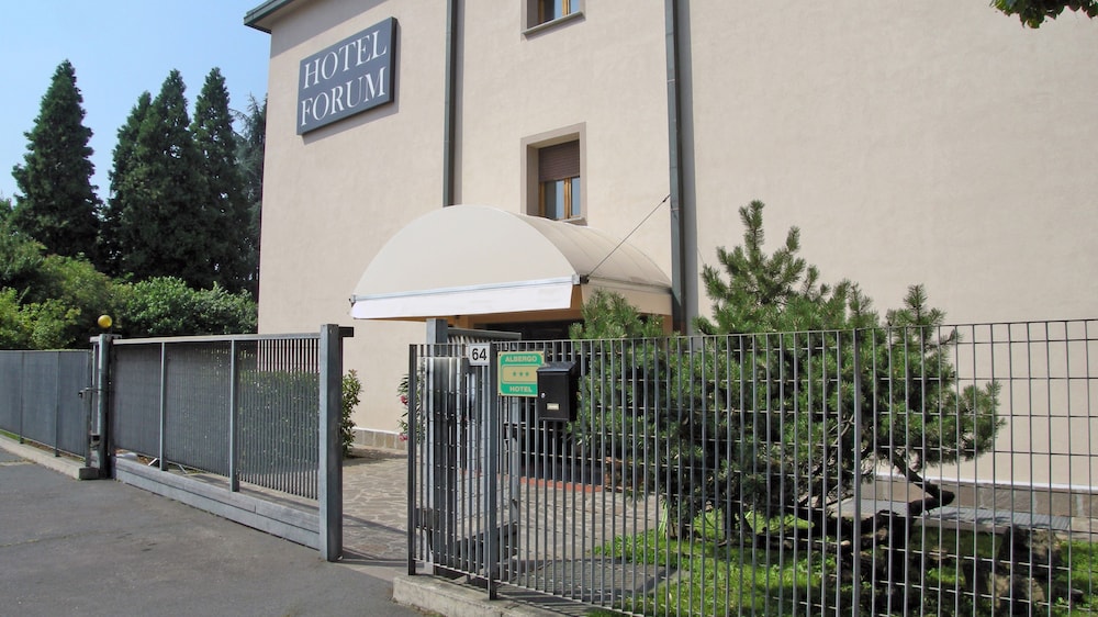 Hotel Forum 62/70