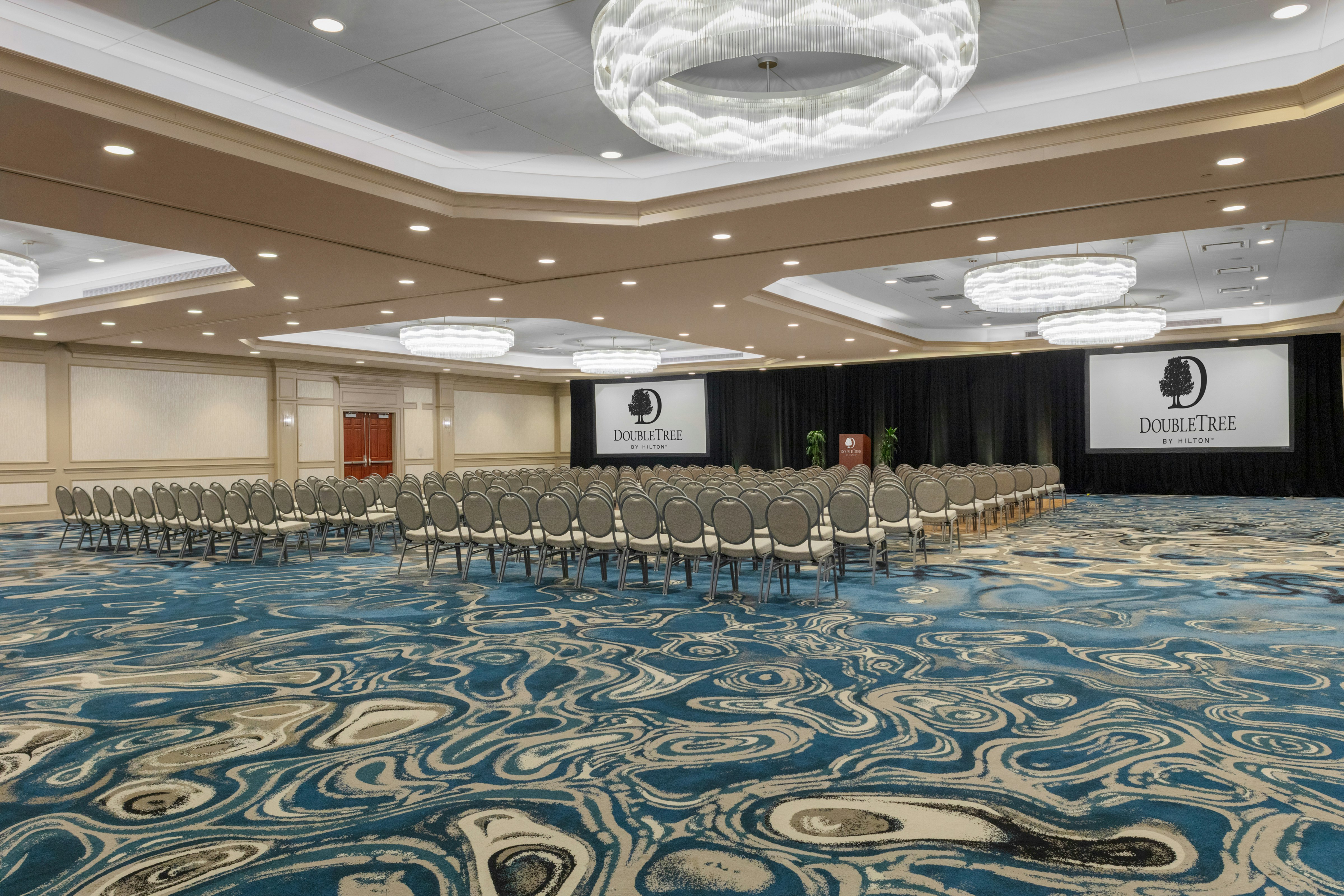 Doubletree By Hilton Burlington Vermont 15/88