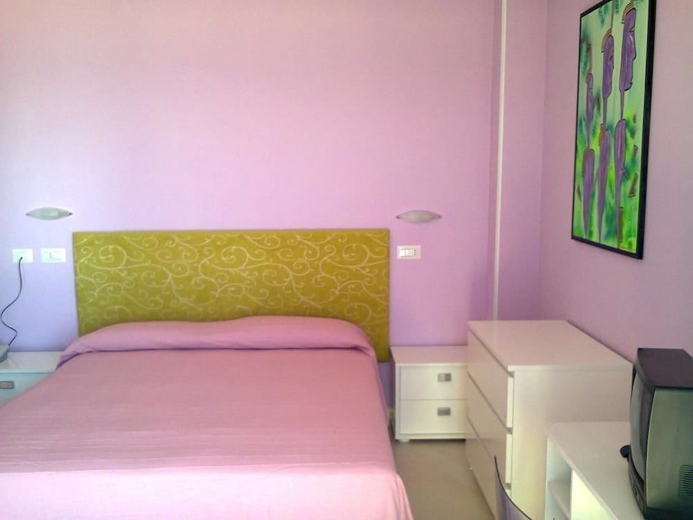 Flaminio Hotel 4/25