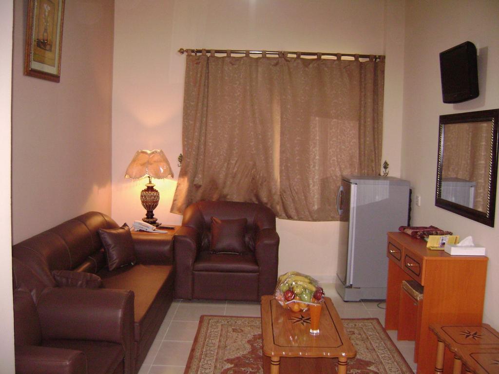 Al Jazeerah Hotel 28/32