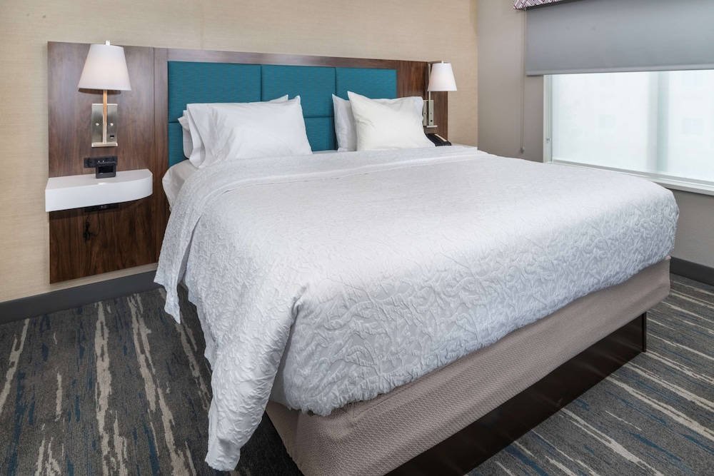 Hampton Inn and Suites Conway 16/43