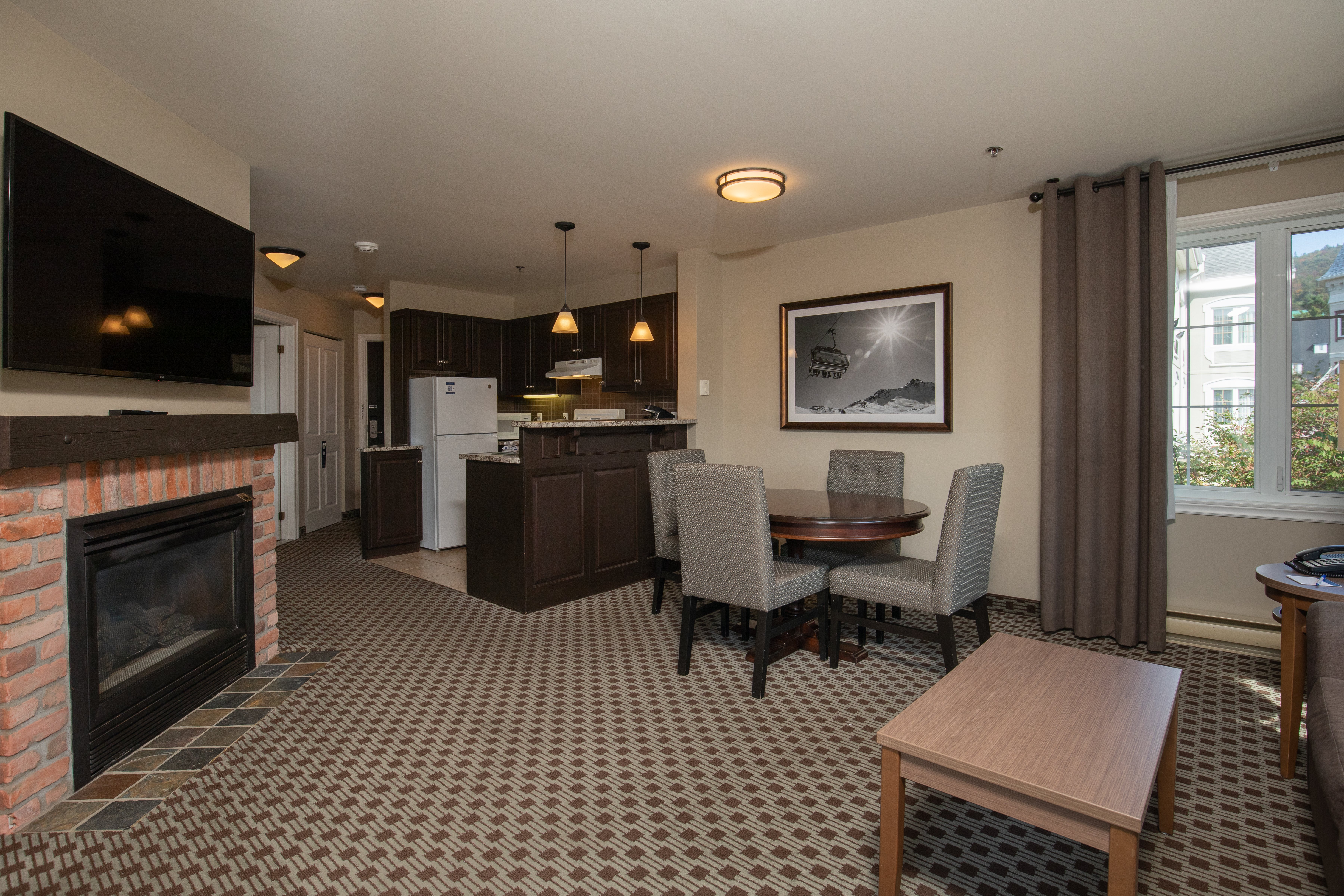 Holiday Inn Express And Suites Tremblant 27/50