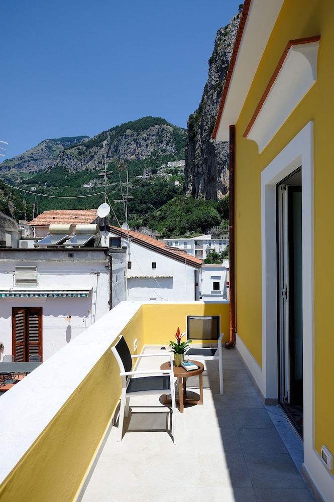 Amalfi Luxury House 49/51