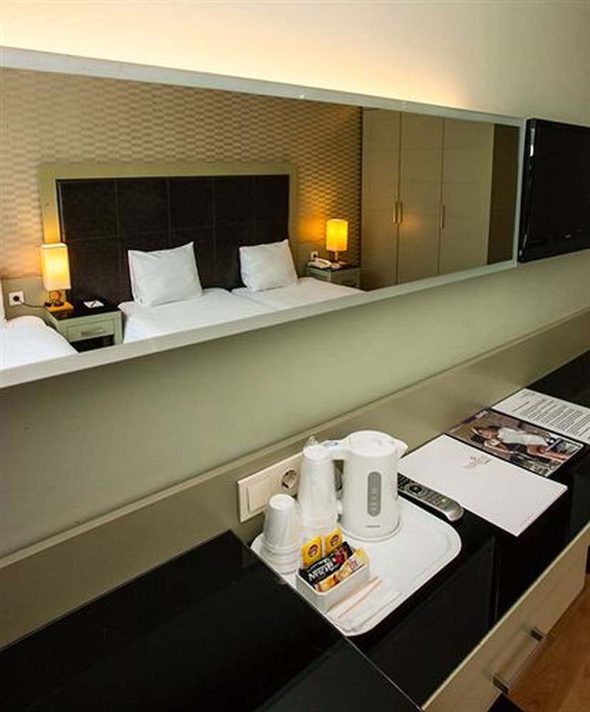Hotellino 26/63