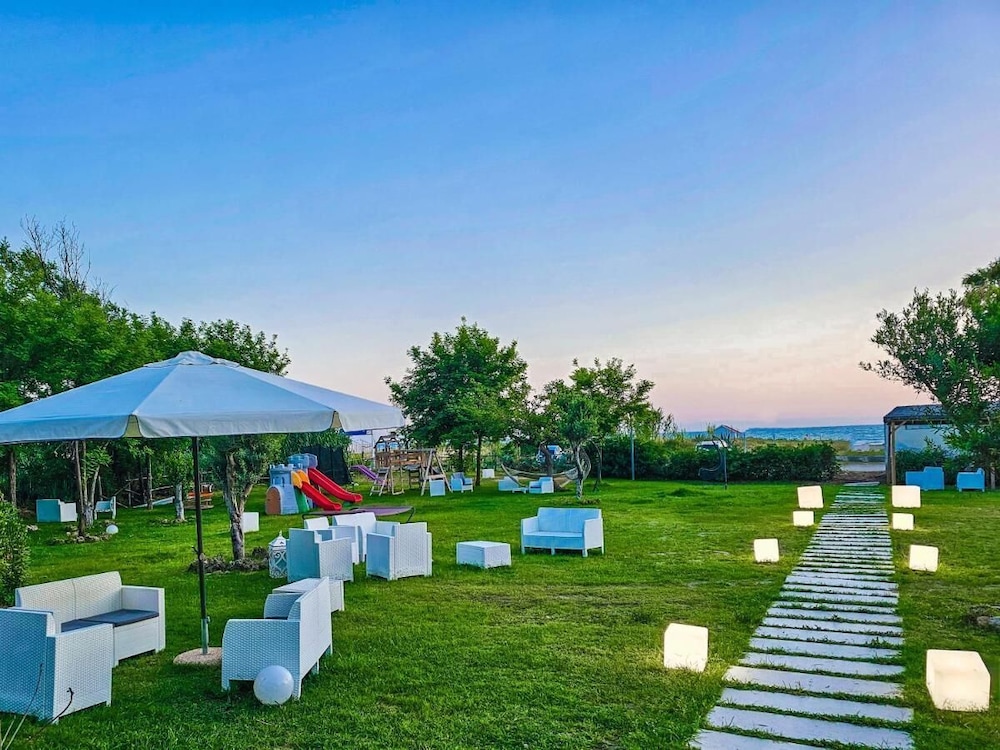 Hotel Artemide Mare 25/40
