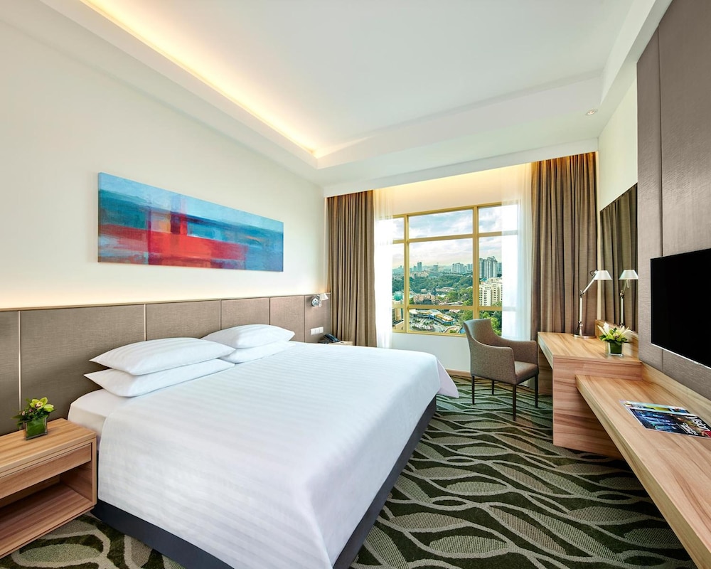 Sunway Lagoon Hotel 8/34