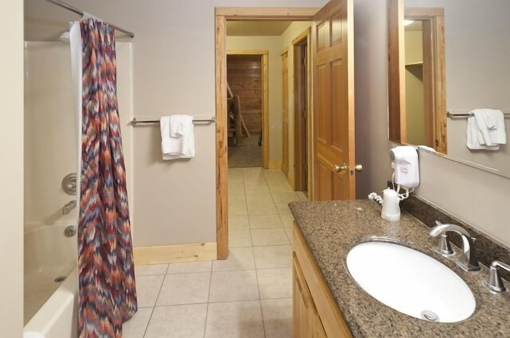 320 Guest Ranch 45/50