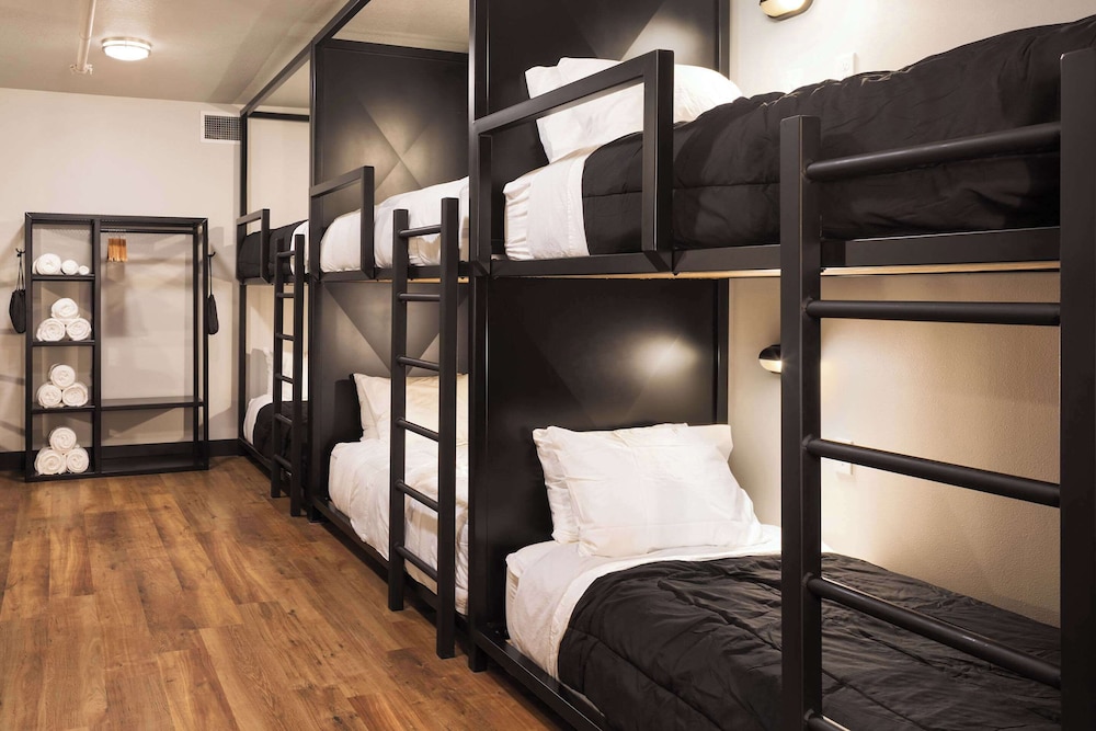 Hotel Grinnell, an Ascend Collection Hotel 14/50