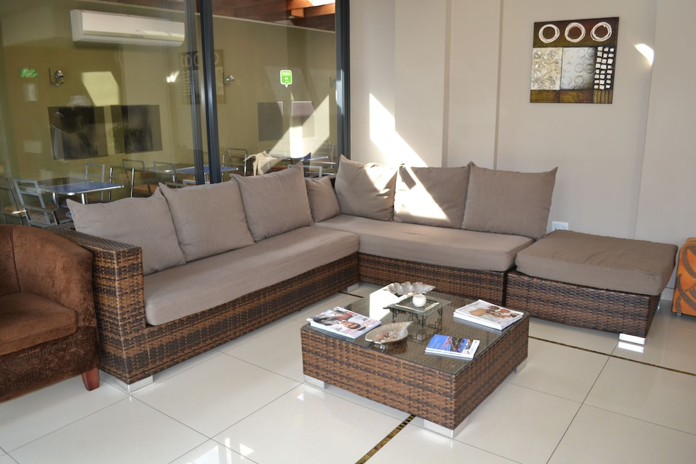 Mesami Hotel 24/37