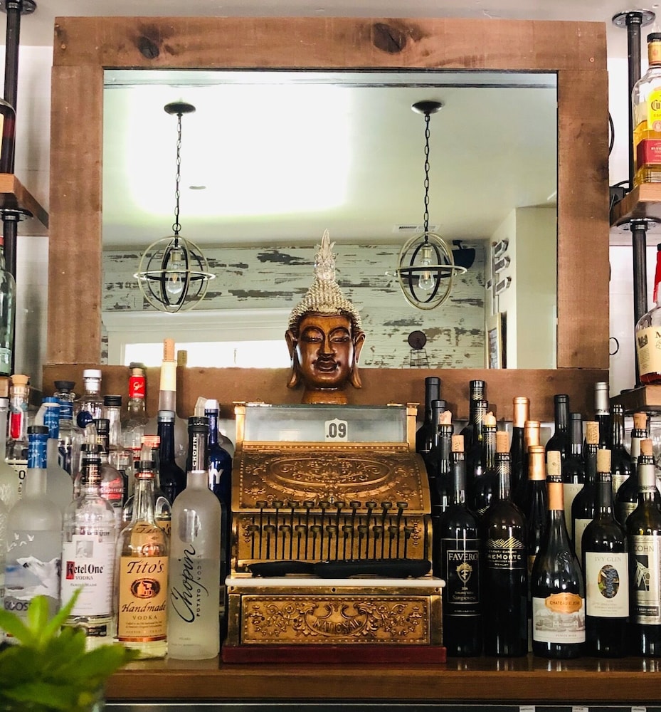 Glen Ellen Inn 30/62