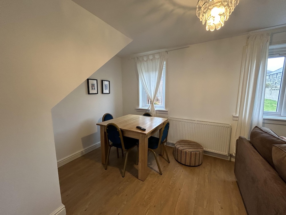 OYO Carleys House 23/31