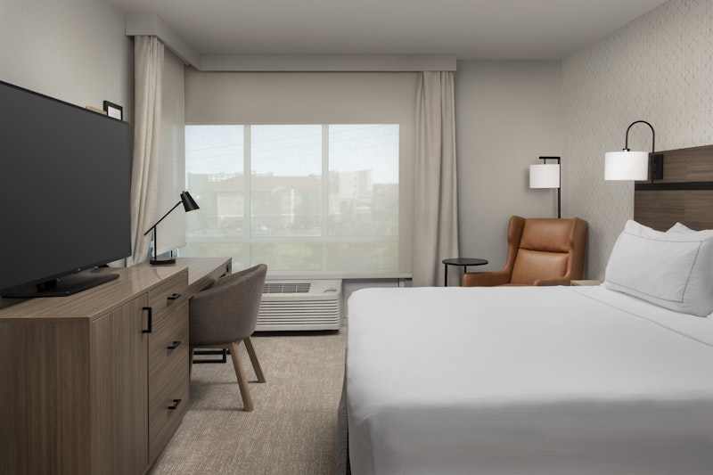Doubletree by Hilton Chattanooga Hamilton Place 4/24