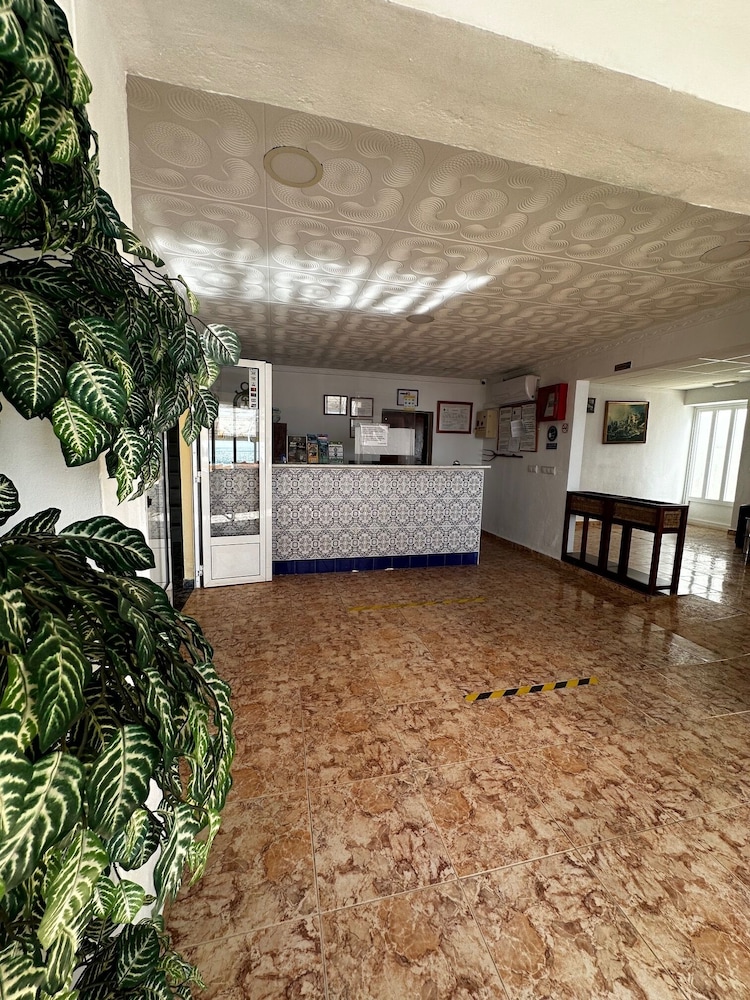 El Flamenco Hostal 50/56