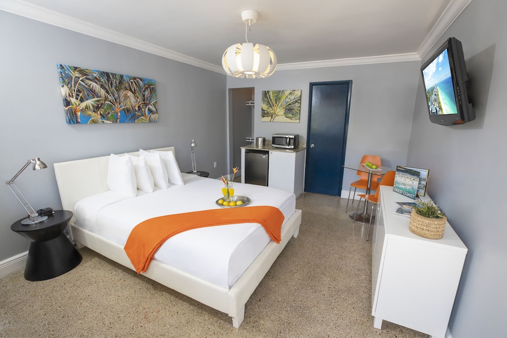 Hollywood Beach Suites Hostel Hotel 15/75