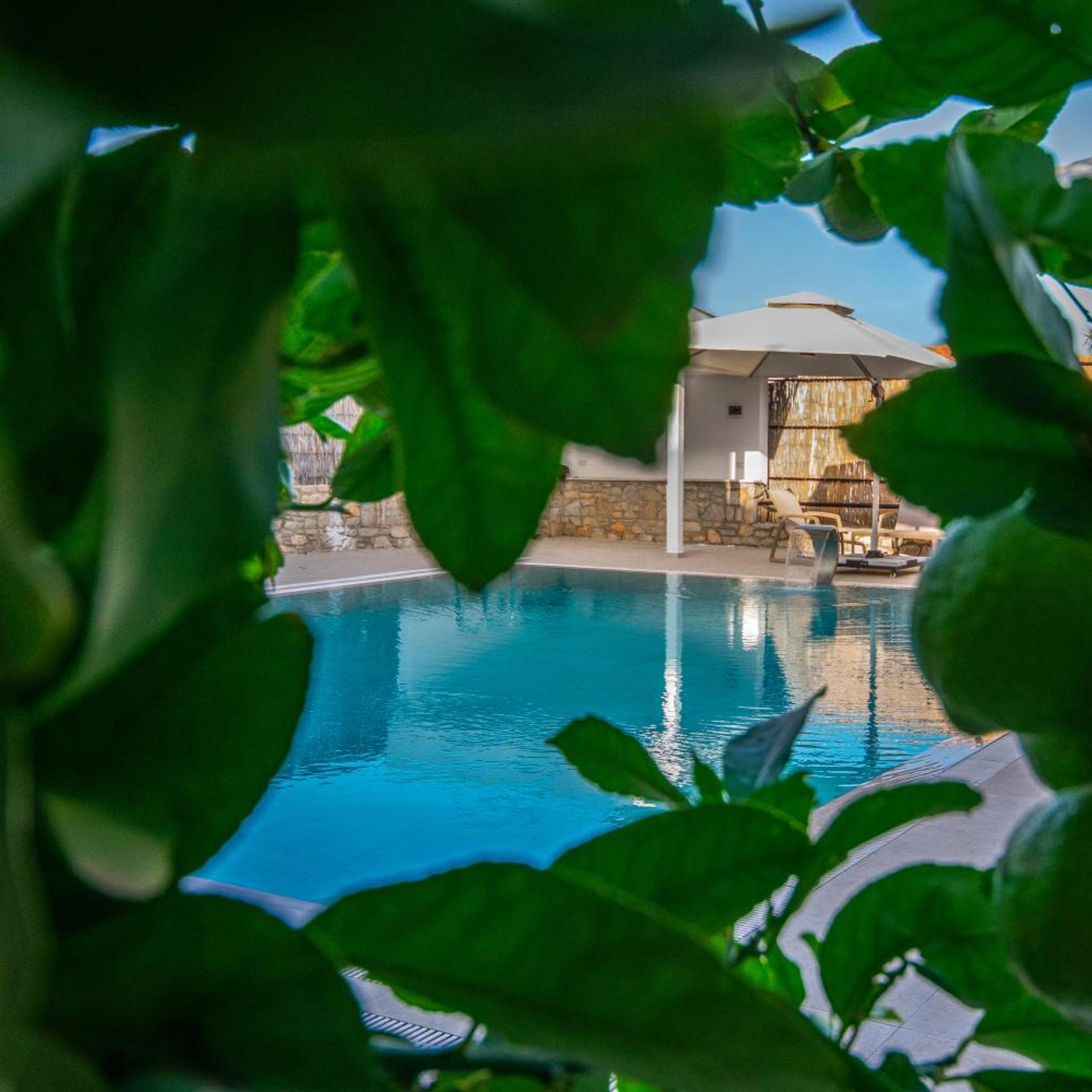 Ozgum Suite Otel Datca 46/50