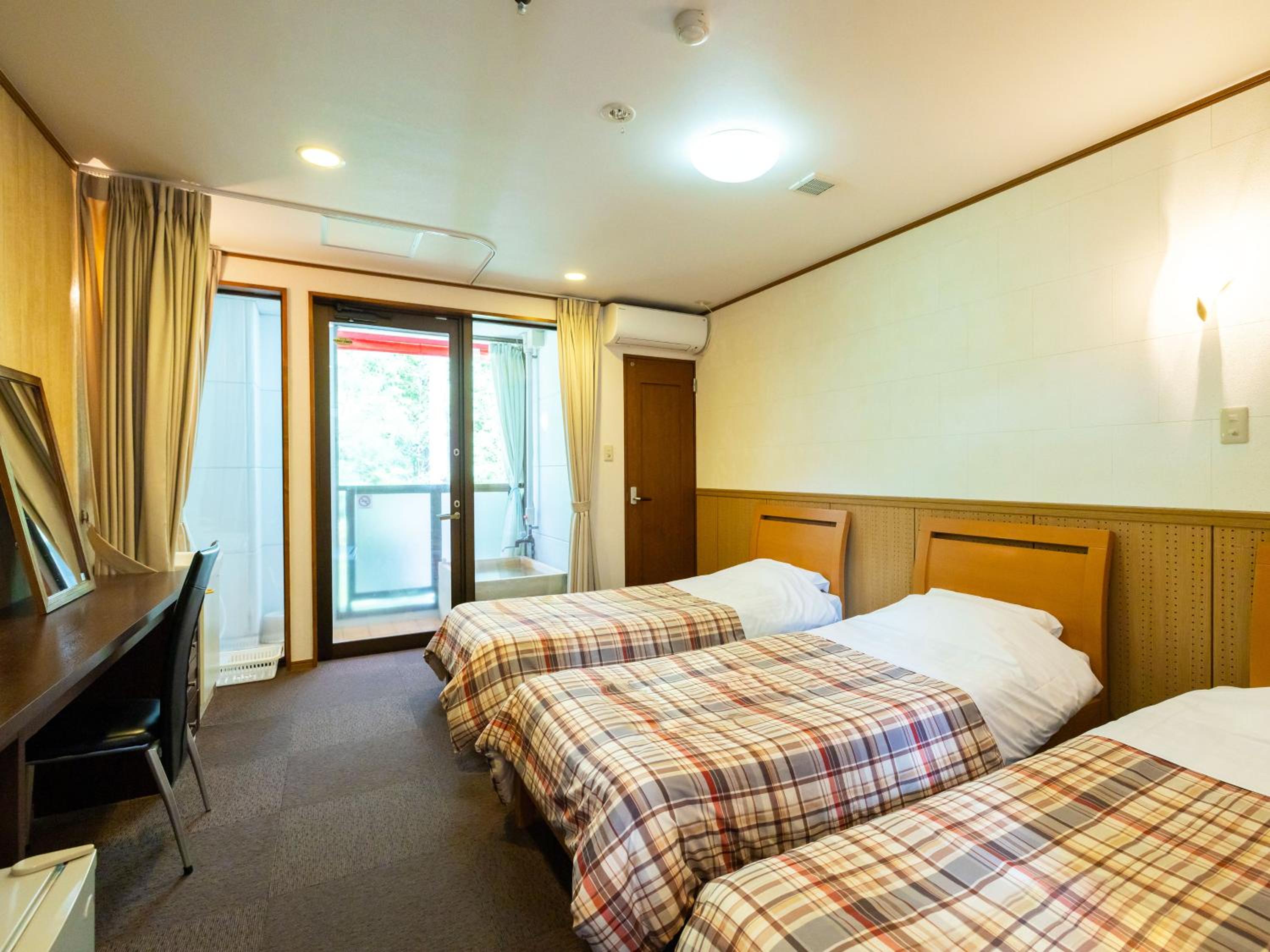 Room, Triple, 3 Beds, Outdoor Bath