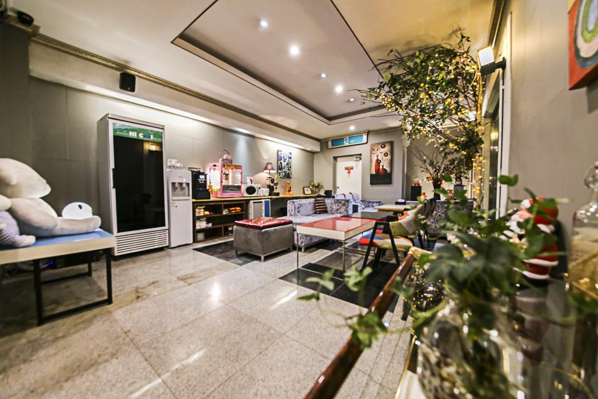 Mowon Hotel 64/71