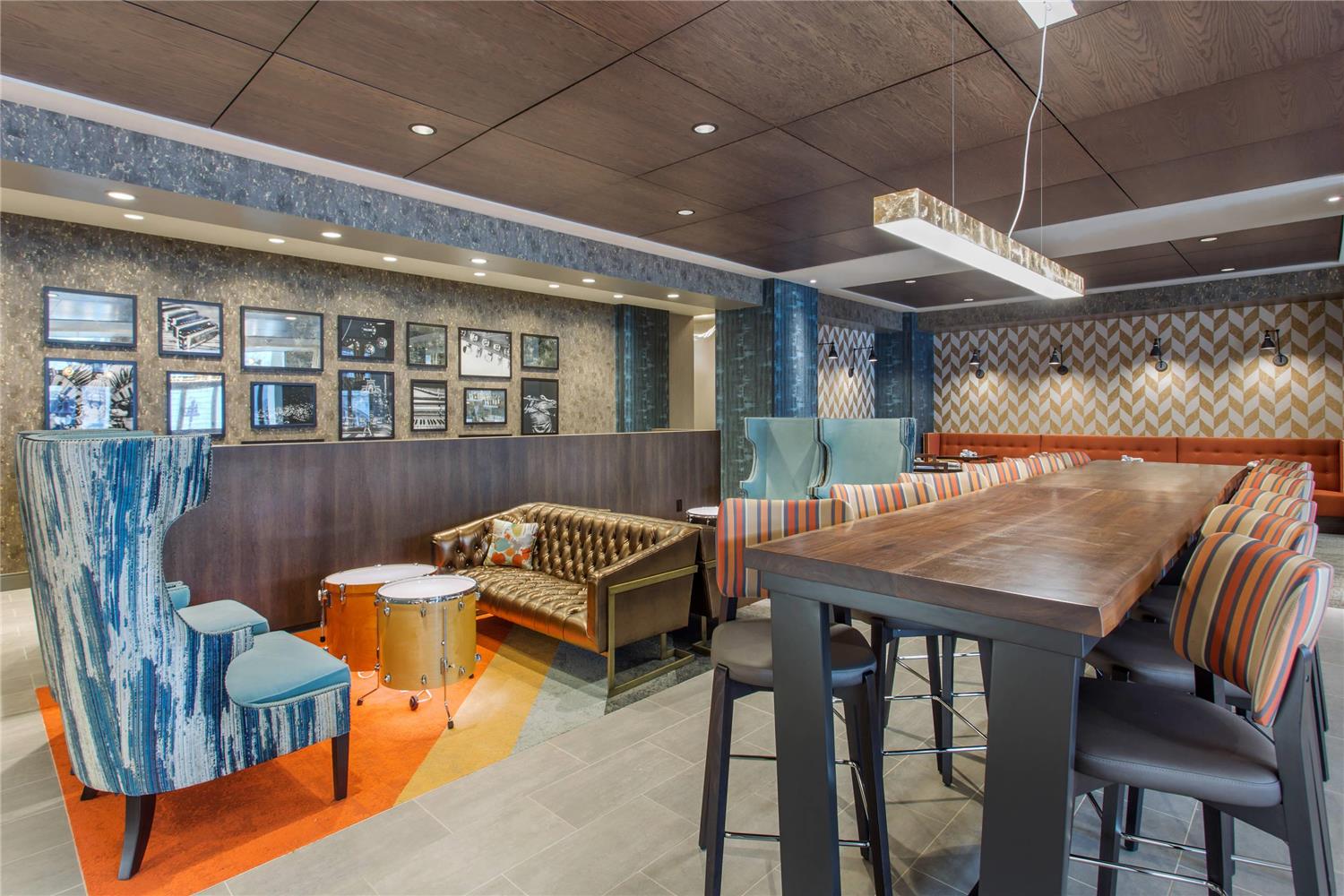 Cambria Hotel Philadelphia Downtown - Center City 34/60
