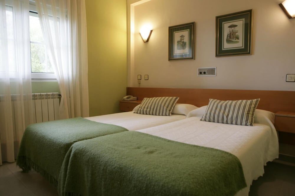 Hotel Azpiazu 7/34