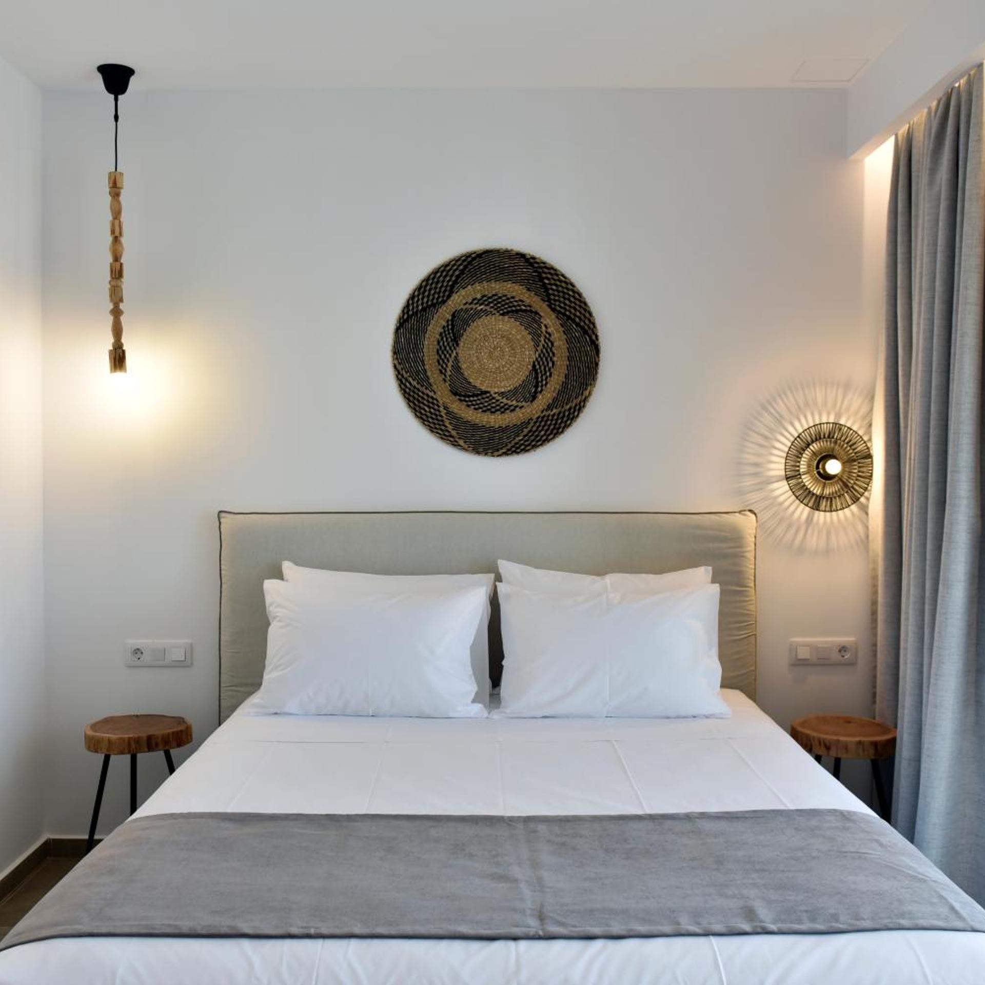 Anais Milos Suites 32/60